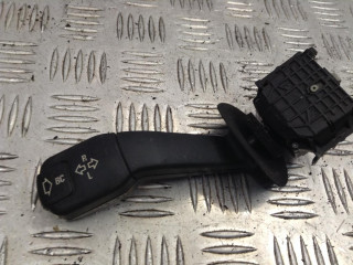 переключатель поворотов BMW 5 серия E39 1997, 2.8 л., бензин, АКПП, седан, 8352172