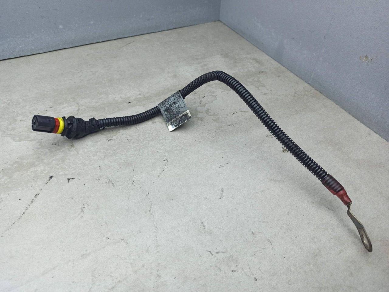 провод реле накала BMW X5 E70 2009, 3.0 л., дизель, 7795642 - фото №1