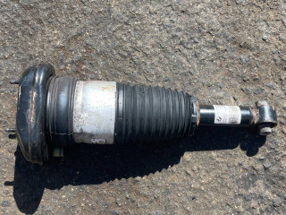 амортизатор задний правый BMW 5 серия G30/G31 2018, 2.0 л., B48 B20 A, бензин, задний привод, правый руль, 6882822