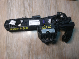 скелет ручки двери задней левой Mercedes-Benz GL-Класс X166 2014, 3.0 л., OM 642.826, дизель, АКПП, белый, внедорожник 5 дв., A2047602534