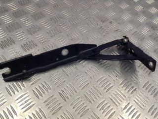 петля капота правая BMW 5 серия E60/E61 2005, 2.5 л., бензин, АКПП, универсал, 7008728