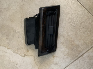 дефлектор обдува салона BMW 5 серия E60/E61 2005, 2.5 л., дизель, АКПП, универсал, 64226910731, 14121810