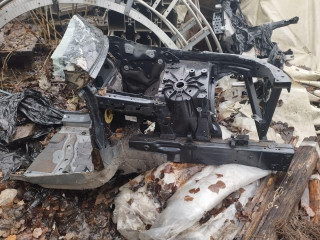 четверть передняя левая BMW 2024