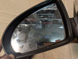 стекло зеркала наружного левого Smart 2011, 1.0 л., M 132.930, бензин, АКПП, серебристый, купе, правый руль