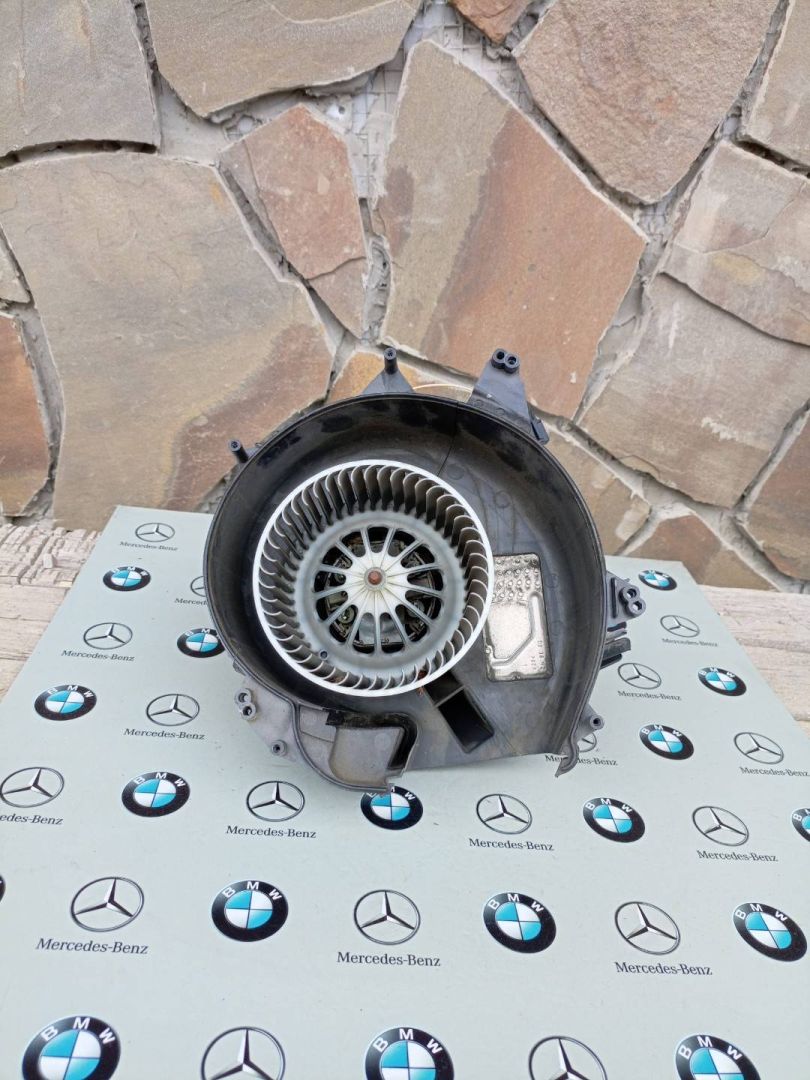 моторчик печки BMW 2012 - фото №1