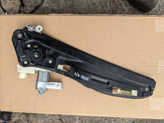 стеклоподъемник электрический задний левый BMW 7 серия E65/E66/E67 [рестайлинг] 2007, 3.0 л., дизель, АКПП, черный, седан, 7138863