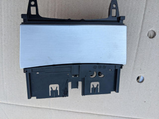 вещевой ящик центральной консоли Mercedes-Benz 2013, 2.1 л., OM 651.913, дизель, АКПП, седан, 2046801350, A2046801350