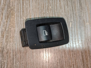 кнопка стеклоподъемника двери передней правой BMW X5 E70 2009, 3.0 л., дизель, АКПП, внедорожник 5 дв., 61316945874
