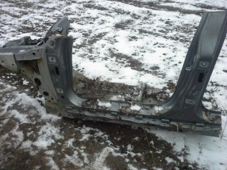 стойка кузовная передняя BMW 5 серия E60/E61 2004, 3.0 л., дизель, АКПП, универсал