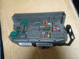 блок предохранителей BMW X5 E70 [рестайлинг] 2013, 4.4 л., N63 B44 A, бензин, 9145115