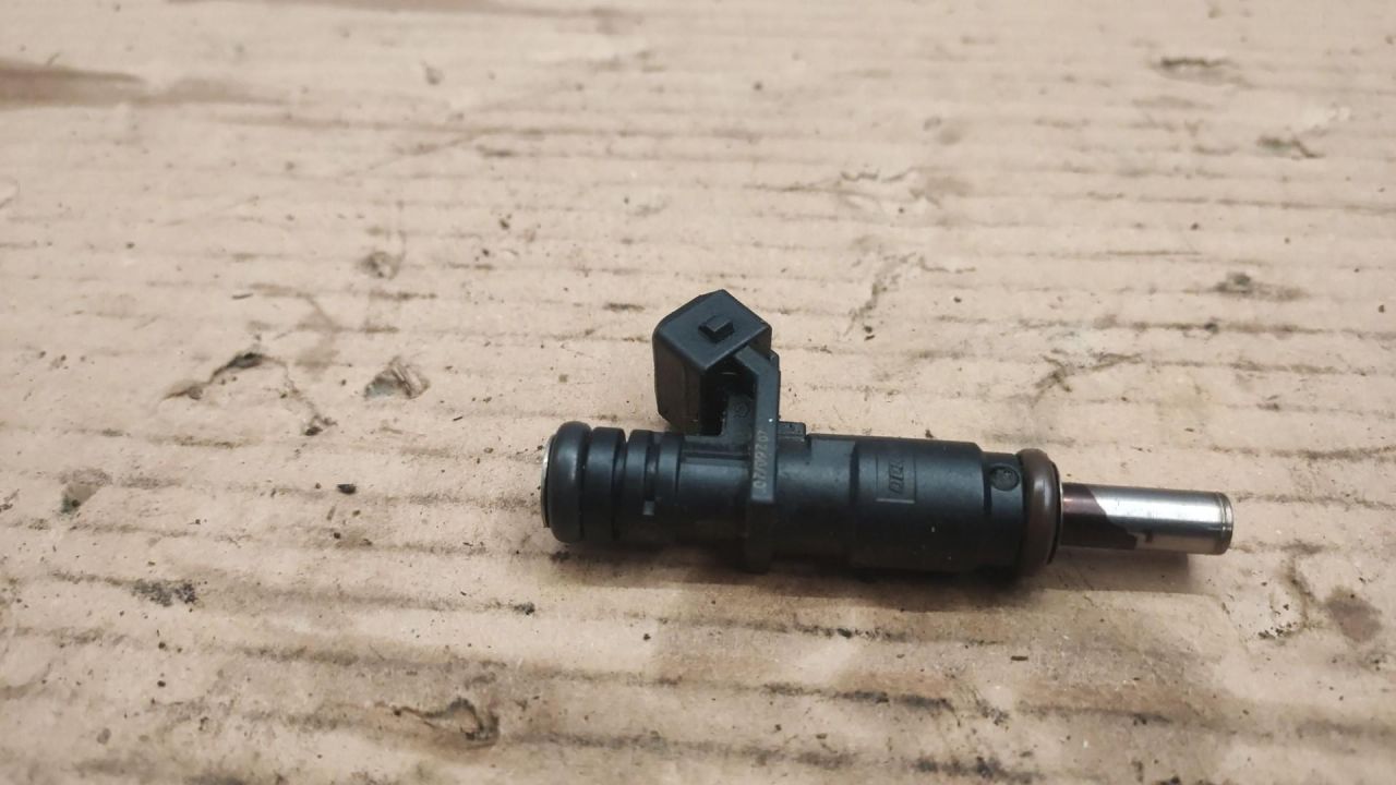 форсунка BMW X5 E70 2007, 3.0 л., N52 B30 AF, бензин, АКПП, 7531634 - фото №1