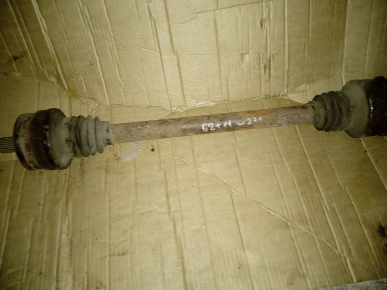 полуось задняя (приводной вал, ШРУС) Mercedes-Benz SLK-Класс R171 2006, 3.5 л., M 272.963, бензин, АКПП, серебристый, кабриолет - фото №1