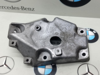 кронштейн двигателя BMW X3 E83 [рестайлинг] 2007, 2.0 л., N47 D20 A, дизель, 3451673