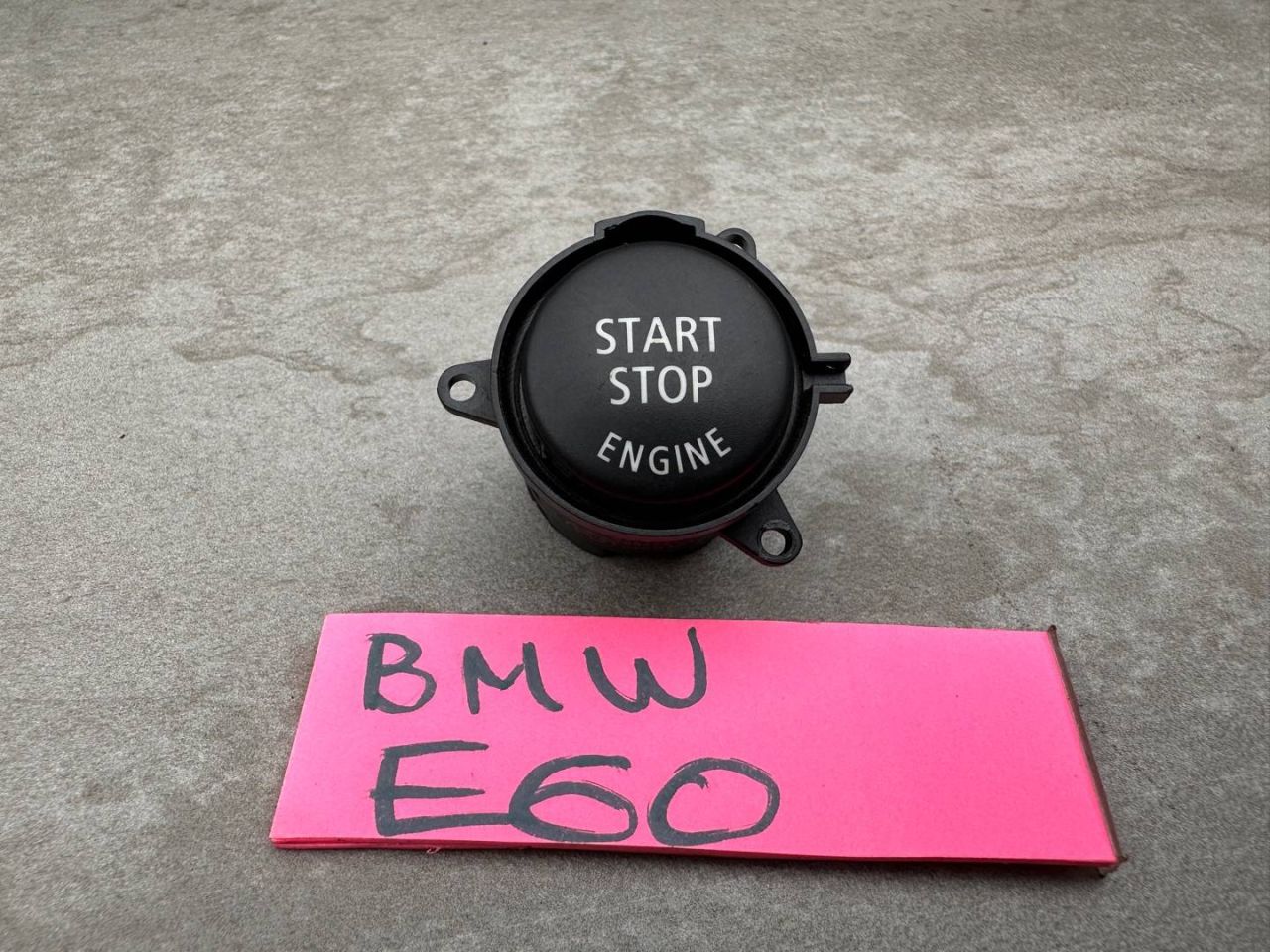 кнопка запуска двигателя BMW 5 серия E60/E61 (2002 - 2007), 6979533 - фото №1