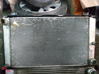 радиатор (основной) BMW 5 серия E60/E61 [рестайлинг] 2008, 3.0 л., N54 B30 A, бензин, АКПП, бордовый, седан, 17117795138, E3777003