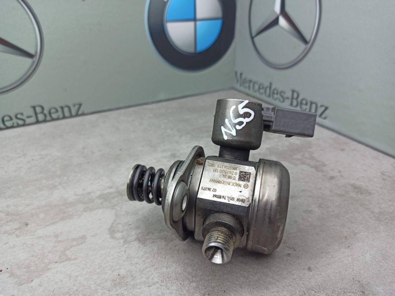 ТНВД BMW 7 серия F01/F02 2011, 3.5 л., бензин, 7610761 - фото №1