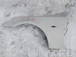 крыло переднее левое BMW 5 серия E60/E61 2007, 3.0 л., N54 B30 A, бензин, АКПП, белый, седан, задний привод