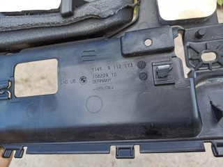 пластик панели левая BMW 7 серия F01/F02 2011, 3.0 л., N54 B30 A, бензин, седан, 9112173