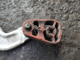 Резинка глушителя BMW X5 F15 2016, 4.0 л., дизель, 7583940