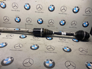 полуось передняя правая (приводной вал, ШРУС) BMW 2024, 2.0 л., бензин, 8643184