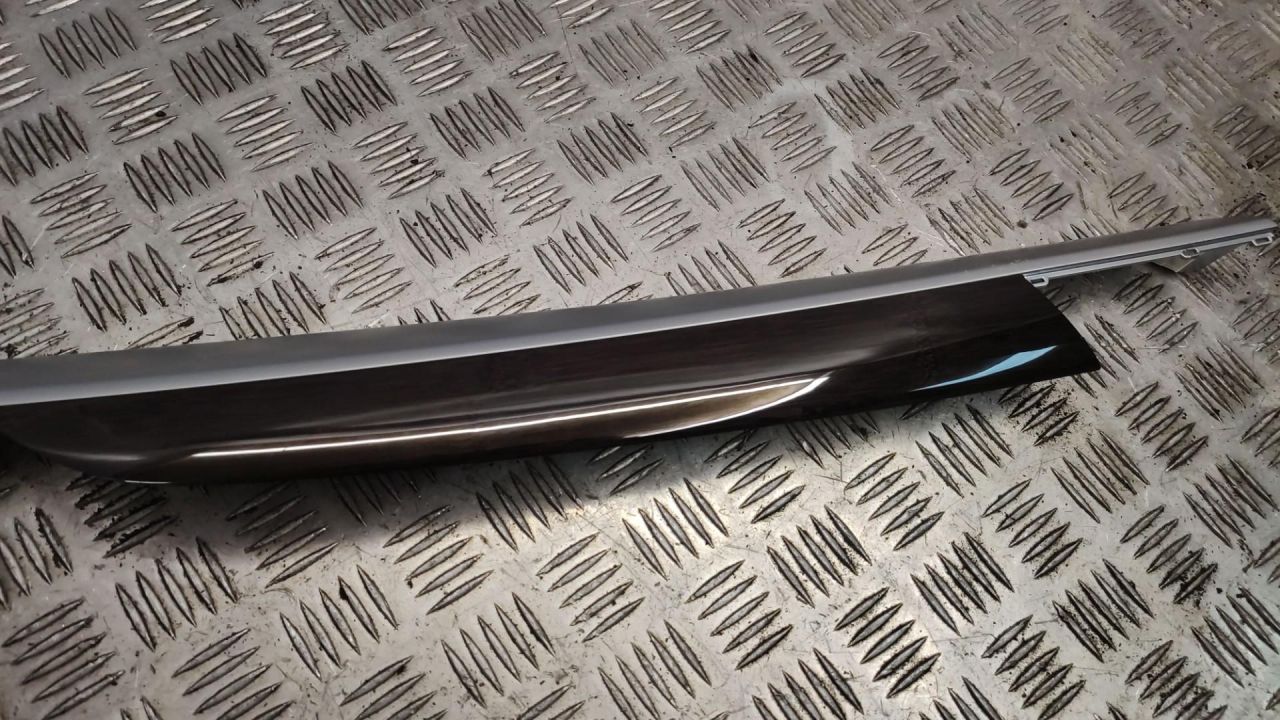 молдинг двери задней правой BMW X6 E71/E72 2010 - фото №1