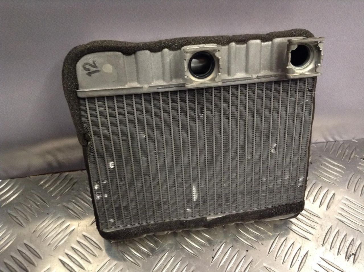 радиатор отопителя (печки) BMW 3 серия E46 2000, 2.0 л., дизель, АКПП, седан - фото №1