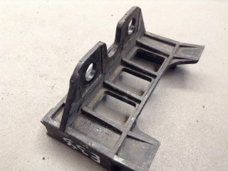 Крепление бампера переднего BMW 7 серия E38 [рестайлинг] 2000, 4.4 л., АКПП, седан, 1970389