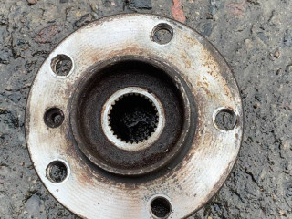 подшипник ступицы BMW X5 F15 2016, 4.0 л., дизель