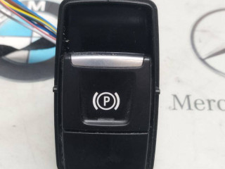 кнопка ручного тормоза (ручника) BMW X1 F48 2018, 2.0 л., бензин, 6822523