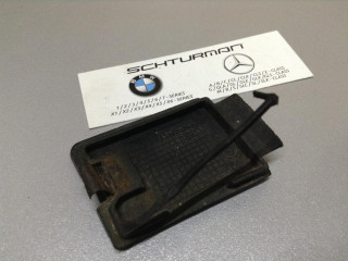 заглушка заднего бампера под крюк BMW 3 серия E36 1995, 1.7 л., дизель, АКПП, седан, 6151564