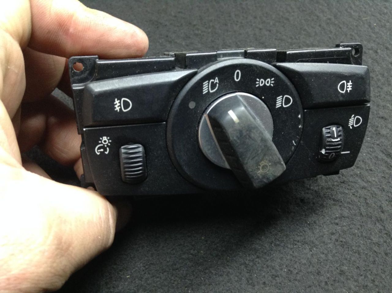 переключатель света BMW 5 серия E60/E61 2007, 3.0 л., дизель, АКПП, седан, 6988555 - фото №1