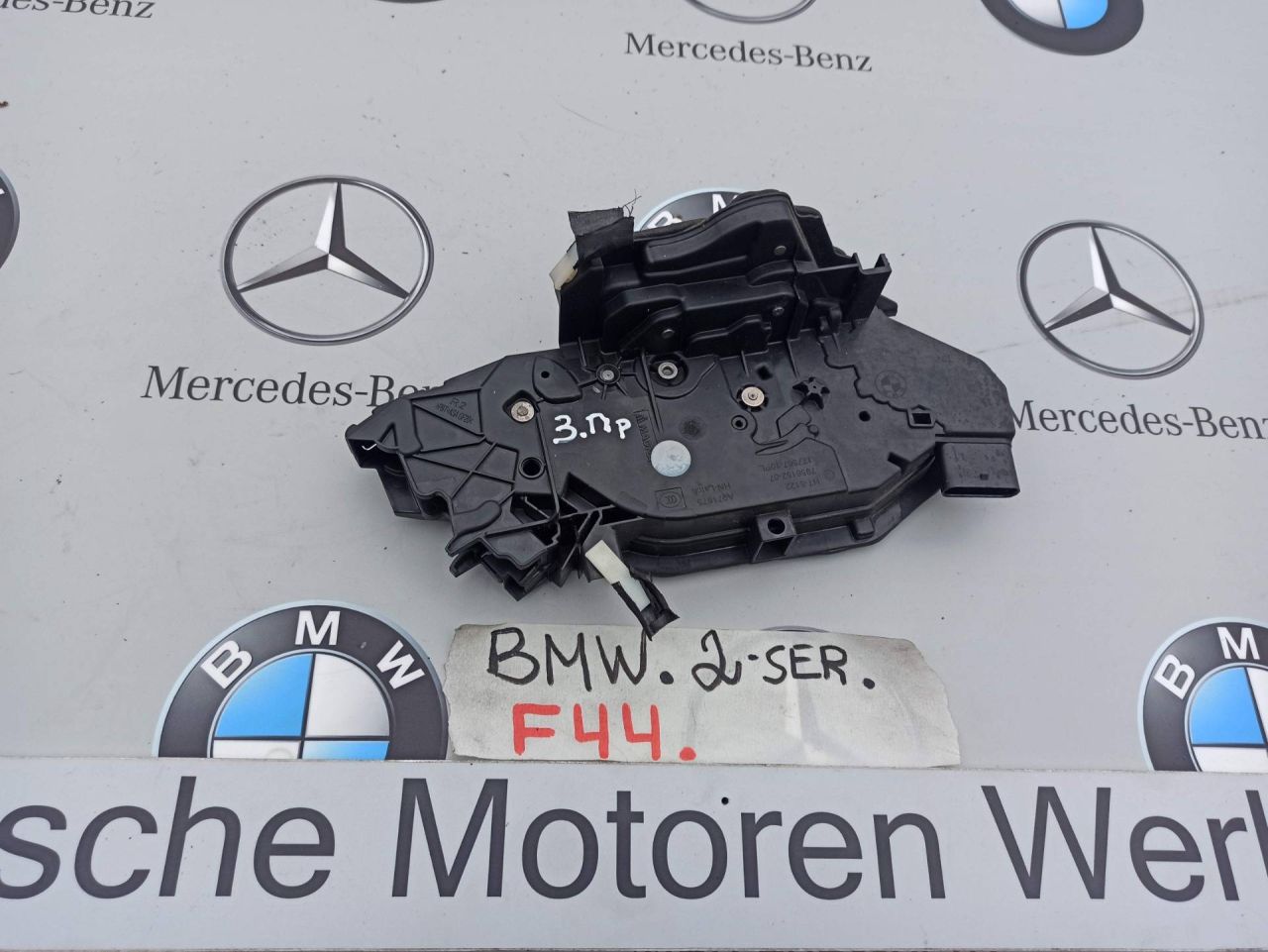 замок двери задней левой BMW 2 серия F44 2020, 2.0 л., бензин, хетчбэк 5 дв., полный привод, 7956152 - фото №1