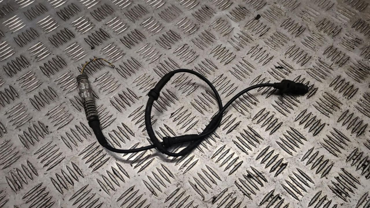 датчик ABS BMW 7 серия E65/E66/E67 2001 - фото №1