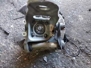 кулак задний левый BMW X5 E70 [рестайлинг] 2012, 3.0 л., N57 D30 A, дизель, АКПП, черный, внедорожник 5 дв., 6770983