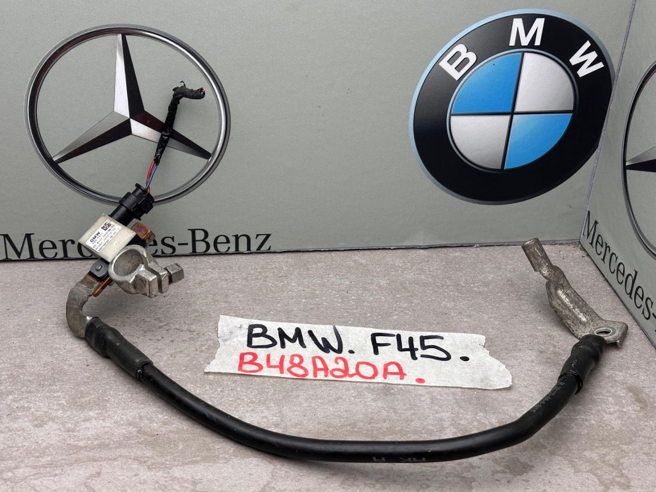 Минусовой провод BMW 2 серия Active Tourer F45 2015, 2.0 л., бензин, 9346566 - фото №1