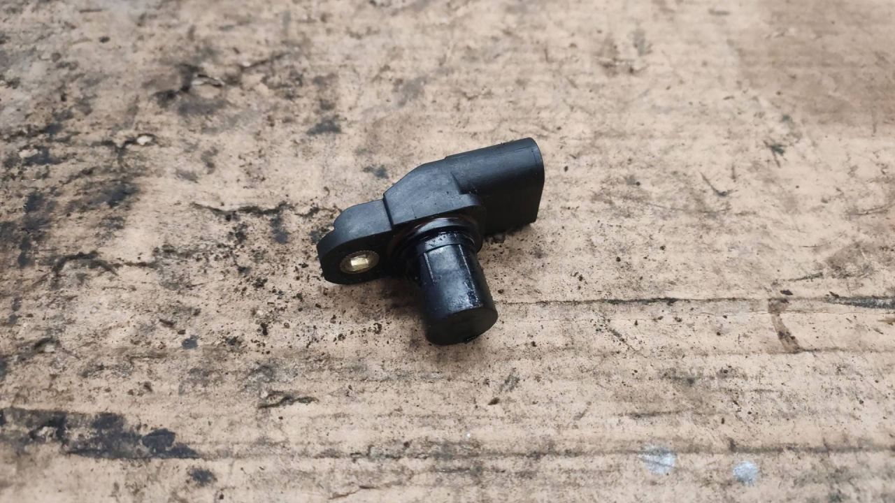 датчик распредвала BMW X5 E70 2007, 3.0 л., дизель, АКПП, 7792256 - фото №1