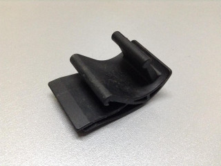 кронштейн радиатора BMW 3 серия E36 [рестайлинг] 1997, 1.6 л., АКПП, седан