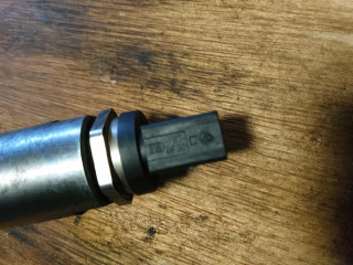 Клапан ТНВД BMW 5 серия E60/E61 [рестайлинг] 2008, 2.0 л., N47 D20 A, дизель, АКПП, универсал, 7800602