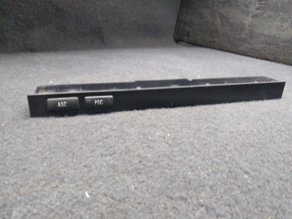 кнопка (выключатель) BMW 5 серия E39 [рестайлинг] 2001, 2.2 л., бензин, АКПП, седан, 8373708