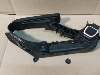 педаль Mercedes-Benz CLS-Класс C219 2007, 3.0 л., OM 642.920, дизель, АКПП, купе, A2113000504