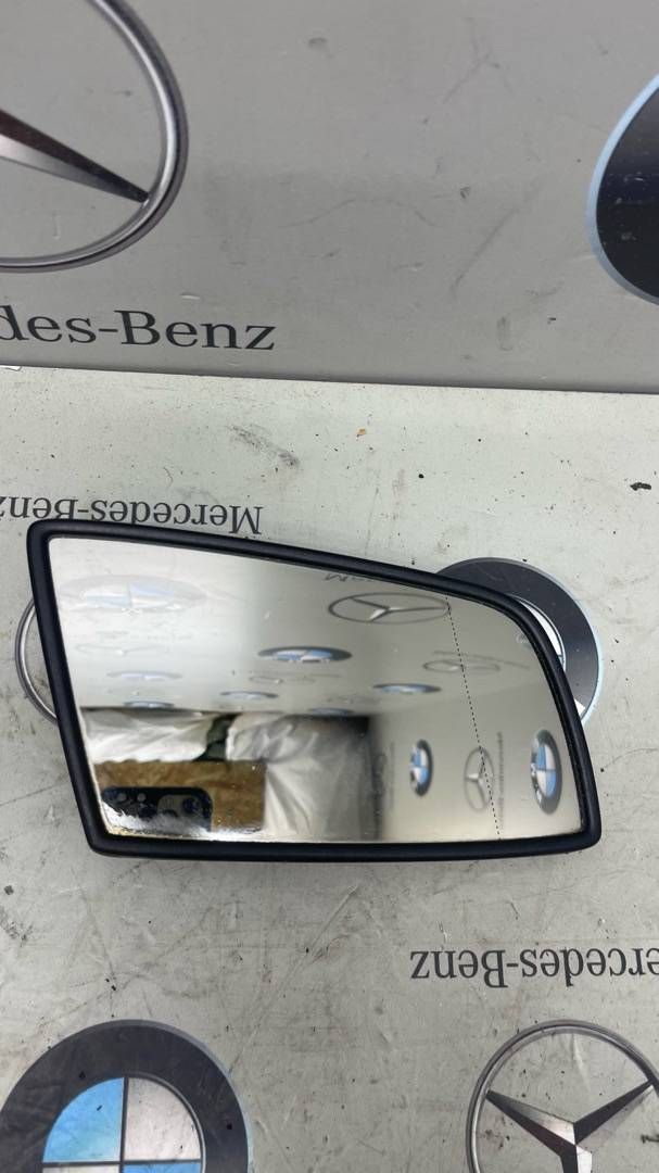 стекло зеркала наружного правого BMW 5 серия E60/E61 2006 - фото №1