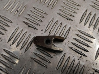 крепление форсунки Mercedes-Benz M-Класс W164 2007, 3.0 л., OM 642.940, дизель