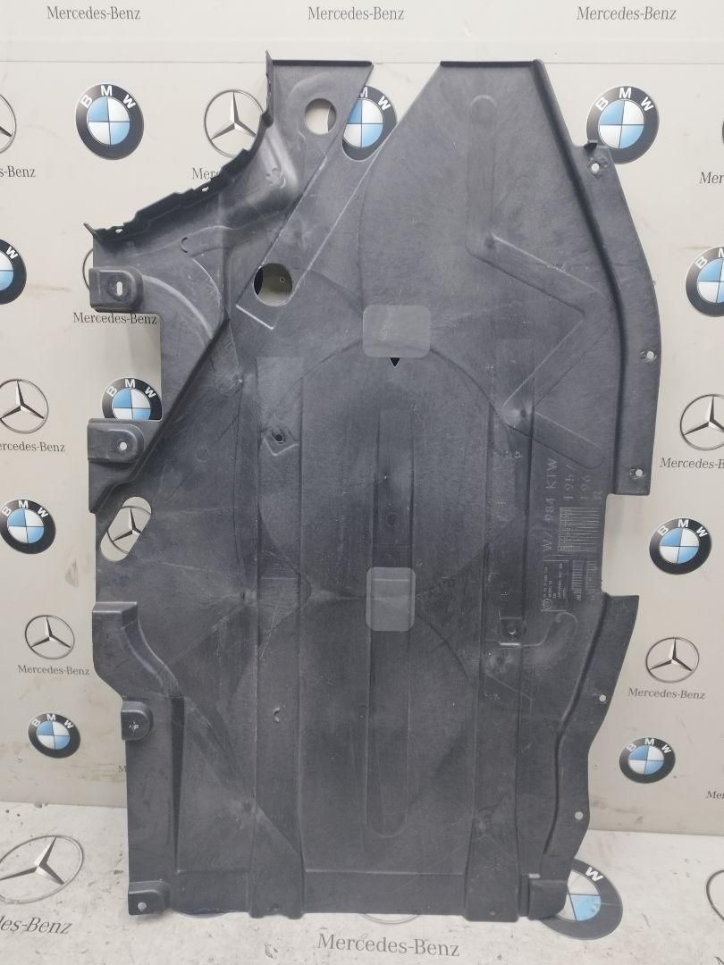 защита днища BMW 2023, 4.4 л., бензин, 416, 8080720 - фото №1