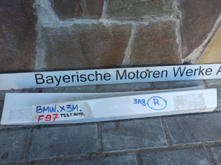 молдинг двери задней правой BMW 2024, 3.0 л., бензин, 8064798