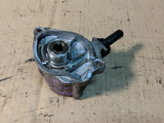 насос вакуумный Mercedes-Benz 2013, 2.1 л., OM 651.913, дизель, АКПП, седан, 6512300565, A6512300565