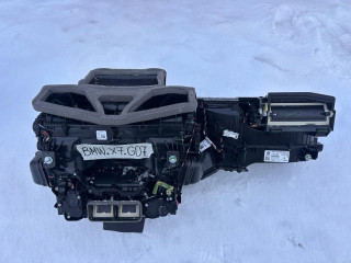 корпус отопителя (печки) BMW 2023, 3.0 л., B58B30, бензин, 475, полный привод, 5A31831