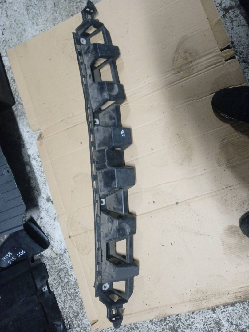 Крепление бампера заднего Mercedes-Benz M-Класс W166 2013, A1668850165 - фото №1