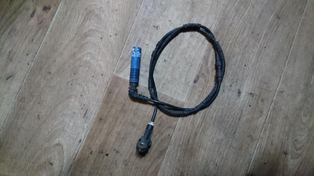 датчик ABS BMW 3 серия E46 2001, 2.0 л., N42 B20 A, бензин, АКПП, купе, 34526752683 - фото №1