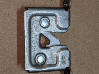 замок капота BMW 5 серия E60/E61 [рестайлинг] 2008, 4.8 л., N62 B48 A, бензин, АКПП, универсал, 7115229