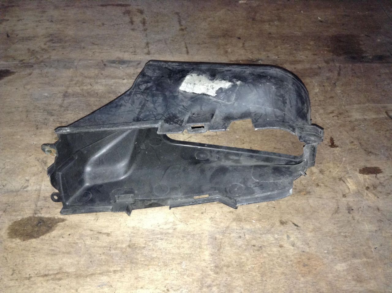 воздуховод (дефлектор) радиатора BMW X5 E70 2008, 3.0 л., АКПП, внедорожник 5 дв., 8174846 - фото №1